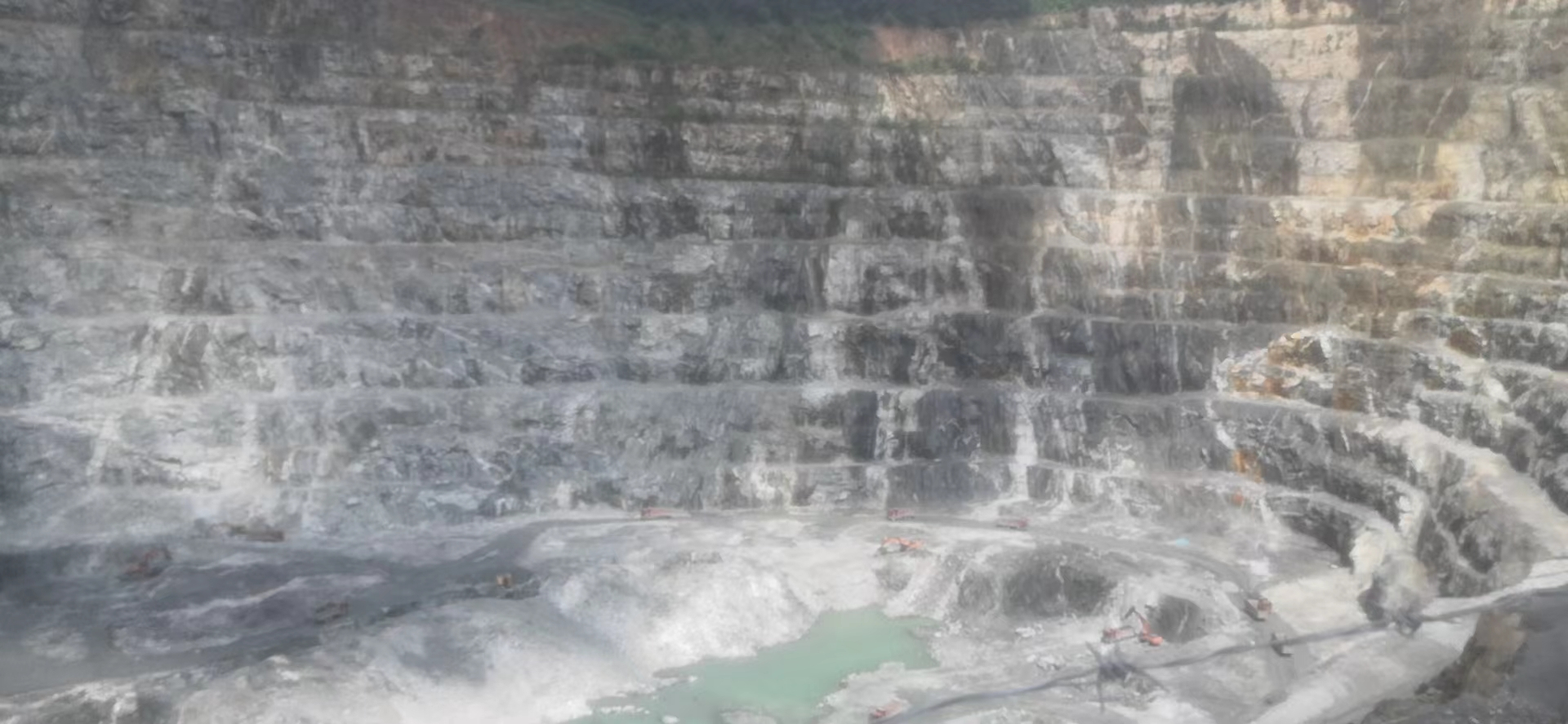 華穎 尾礦庫在線自動化監測方案